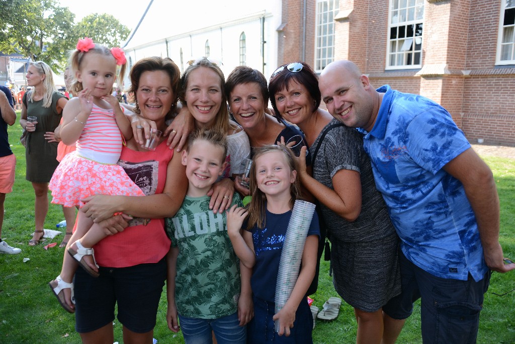 ../Images/Zomercarnaval Noordwijkerhout 2016 256.jpg